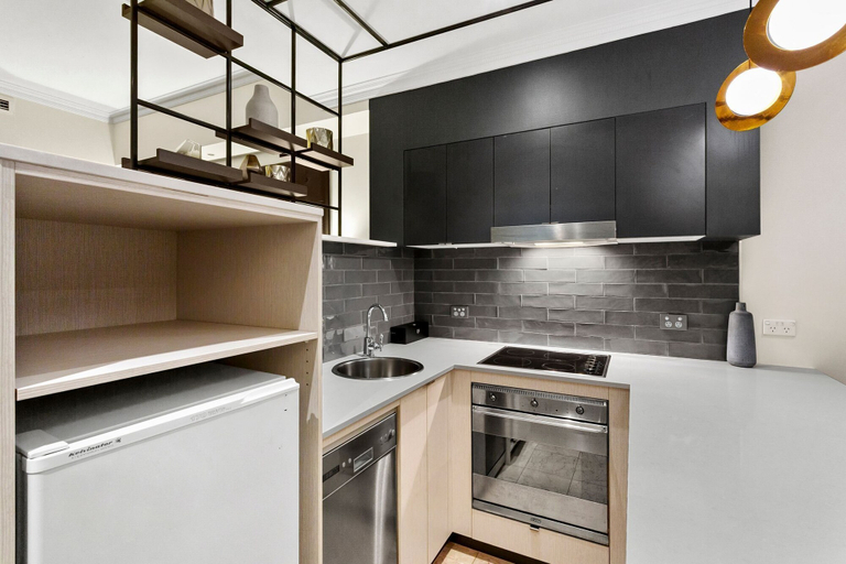 Others 4, Kozyguru | Sydney Cbd | Stylish Studio, Sydney