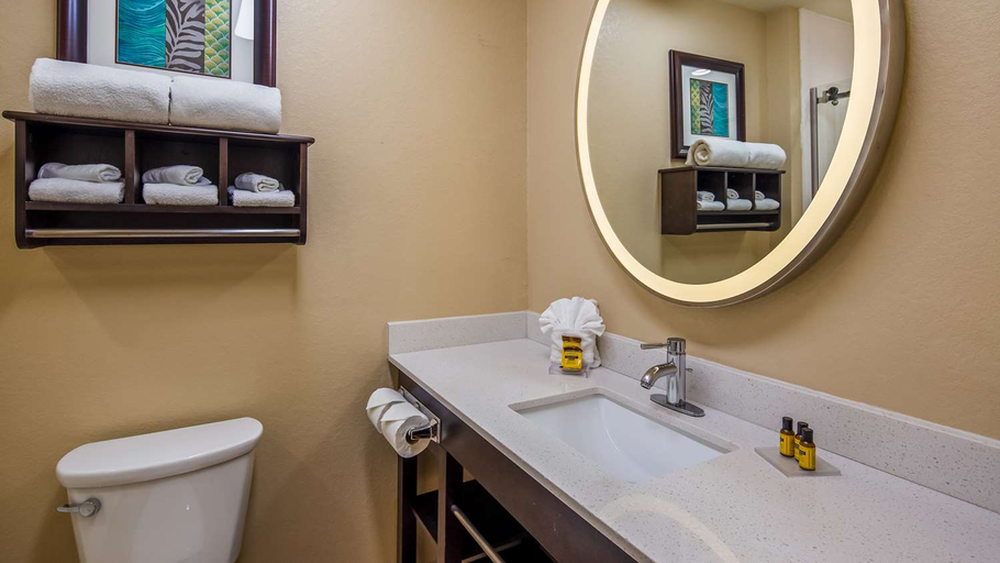 Bedroom 3, Best Western Plus Galveston Suites, Galveston