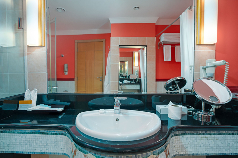 Bathroom 4, Oryx Hotel, Abu Dhabi City