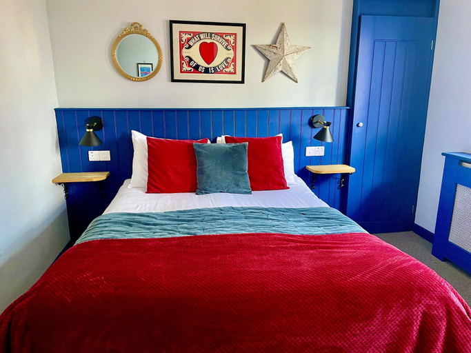 Bedroom 5, The Esplanade, Pembrokeshire