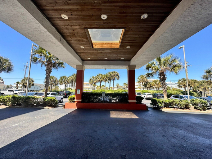 Exterior & Views 2, Seacrest 709, Baldwin