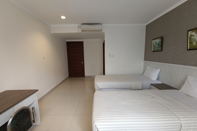 Bedroom 22