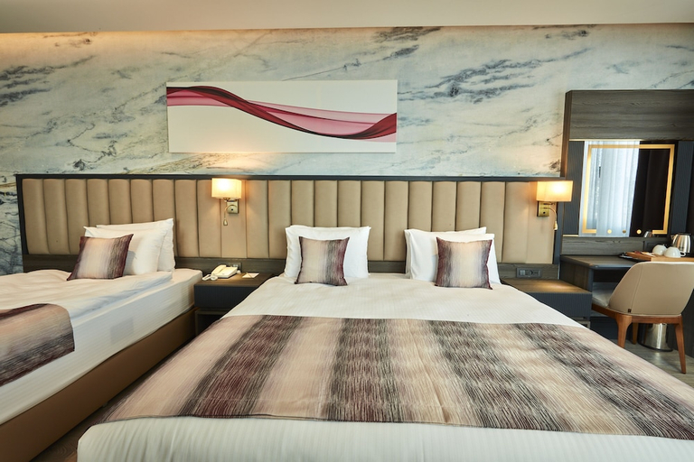 Bedroom 4, Ramada by Wyndham Istanbul Umraniye, Ümraniye