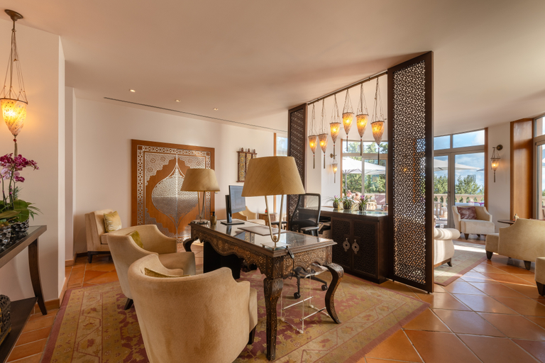Public Area 5, TIARA MIRAMAR BEACH RESORT by IHG, Alpes-Maritimes