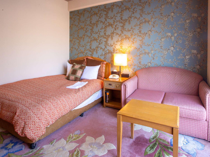Bedroom 2, Hotel Villa Kuretake, Hamamatsu