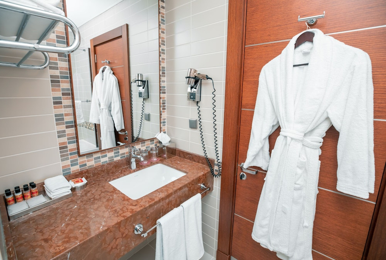 Bathroom 4, Fly Inn Baku, Baku