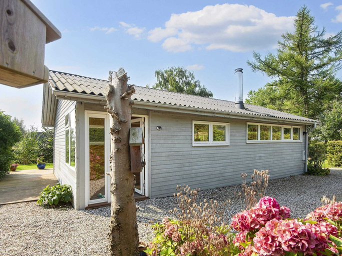 Exterior 2, Charming Retreat by the Sea - By Traum Ferienwohnungen, Odder