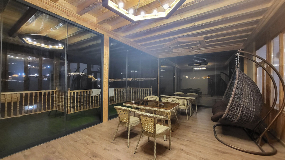 Food & Drinks 4, Ulli Oy Boutique Hotel & Terrace, Xiva