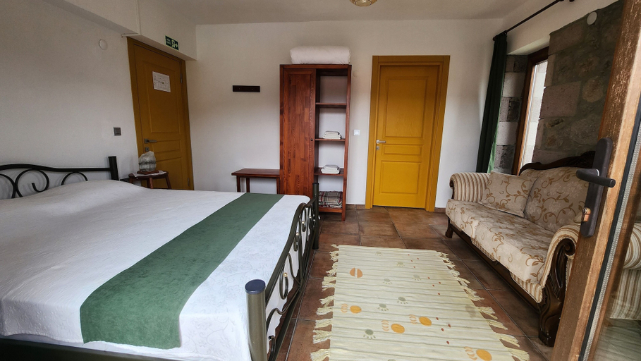 Bedroom 3, Assos Pırnal Köy Evi, Ayvacık