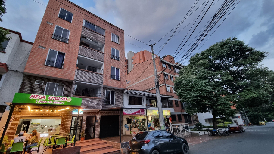 Exterior & Views, EDIFICIO SANTO TOMAS By Morada Bros., Medellín