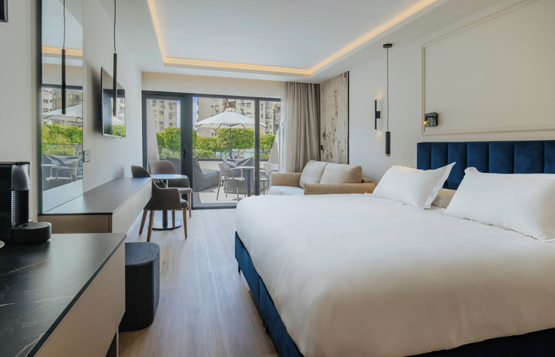 Bedroom 3, Kapetanios Odysseia Hotel