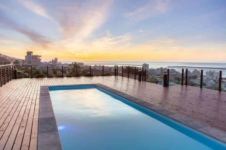 Sport & Beauty 5, Deluxe Luxury 2 Bedroom Apartment, Seapoint, City of Cape Town