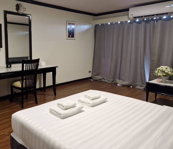Bedroom 21