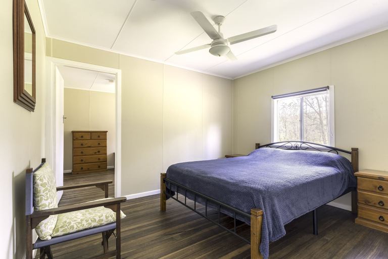 Bedroom 3, Four Bull Hut, Tenterfield