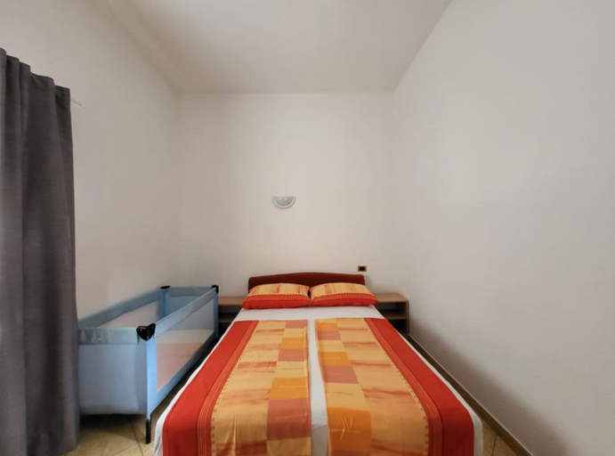 Bedroom 2, Apartments Radacic, Marina