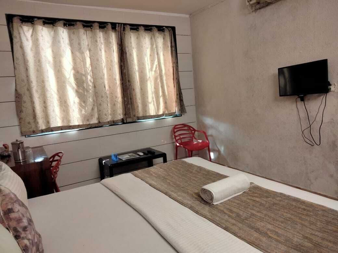 Others 4, HOTEL SARIKA, Thane