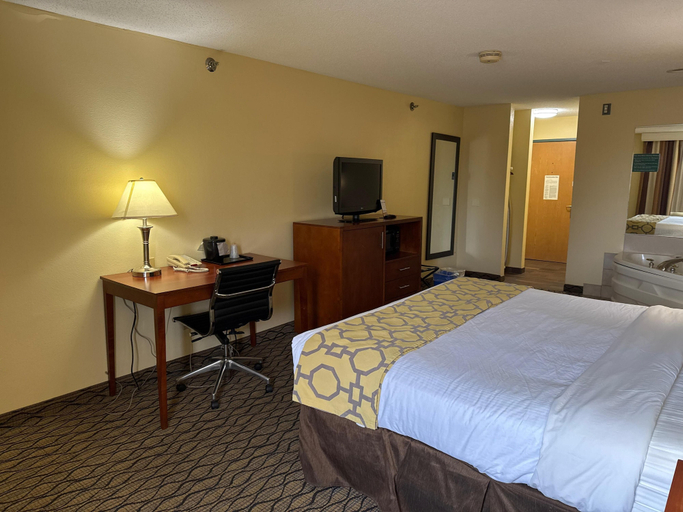 Bedroom 3, Baymont by Wyndham Mishawaka South Bend Area, Saint Joseph