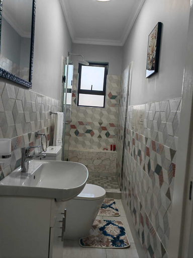 Bathroom 4, Fezeu's Place, City of Johannesburg