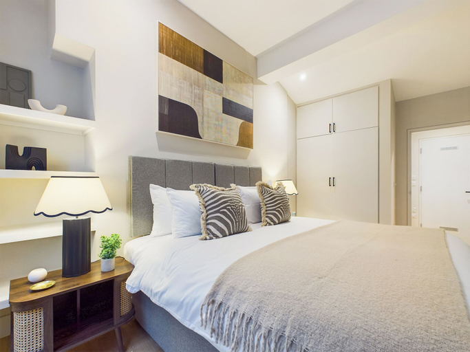 Others 4, Be London - Piccadilly Circus Residences, London