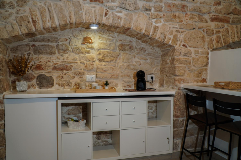 Others 4, Dimora di Sasso - Relax ed Eleganza nel Cuore della Puglia, Bari