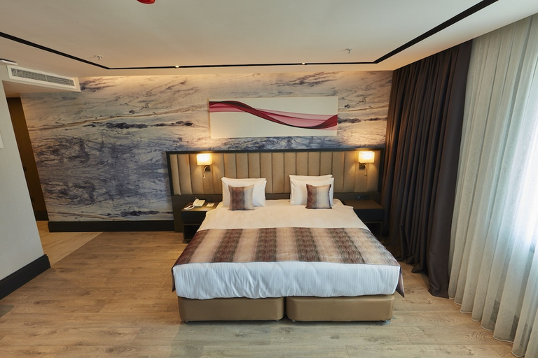 Bedroom 3, Ramada by Wyndham Istanbul Umraniye, Ümraniye