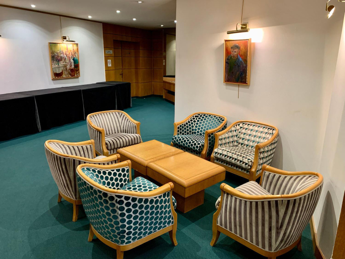 Public Area 3, Hotel de France, Maine-et-Loire