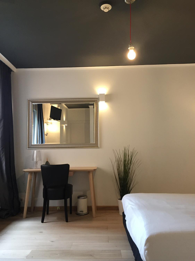 Bedroom 4, Hotel Le Cygne d'Argent, Liège