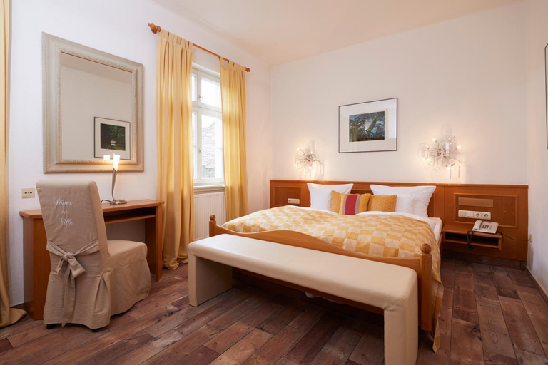Bedroom 2, Hotel & Restaurant Grenzhof, Heidelberg