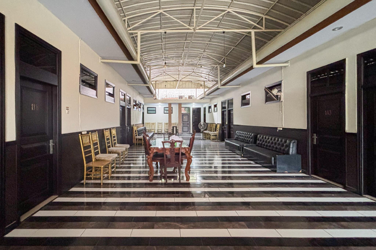 Public Area 3, Urbanview Alfiya Hotel Lampung by RedDoorz, Bandar Lampung