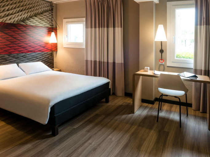 Exterior & Views 2, ibis Bourg-en-Bresse, Ain