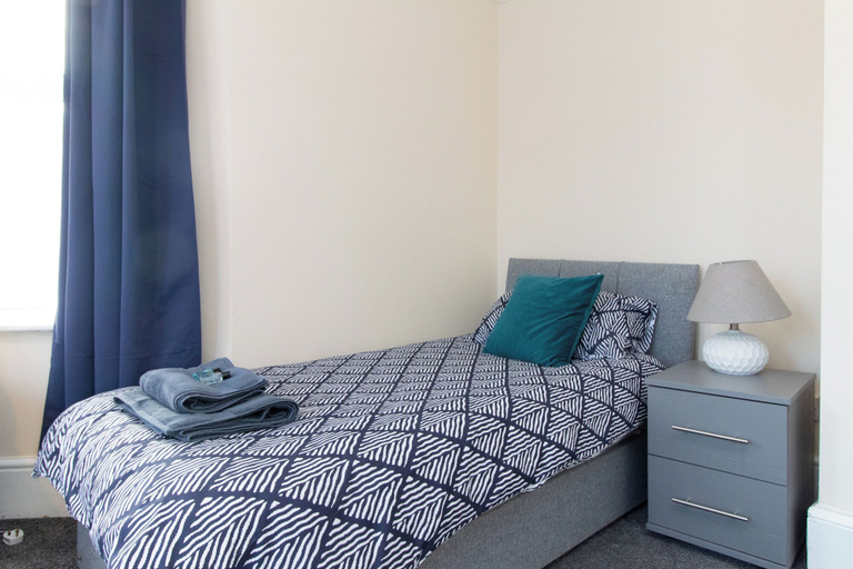 Others 5, Thornbury Guest House Room 4, Southampton