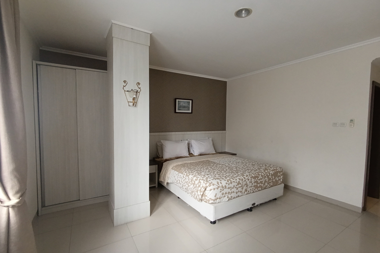Bedroom 23