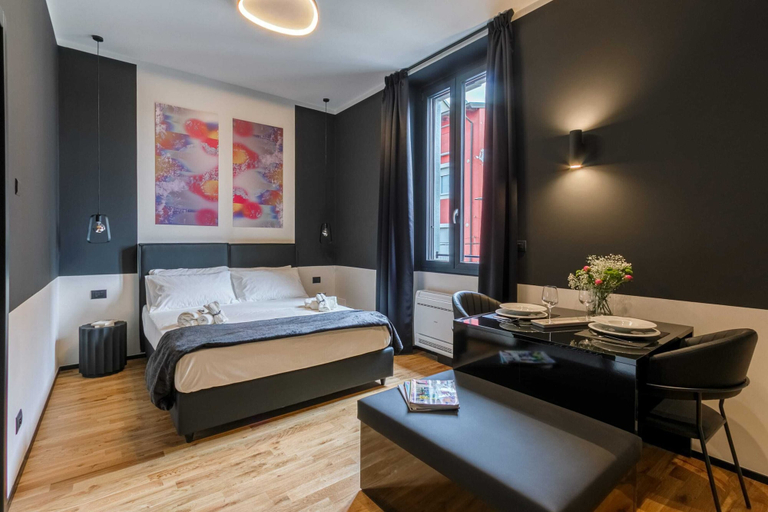 Room 2, Bright Studio With gym and Coworking, Milan, Milano