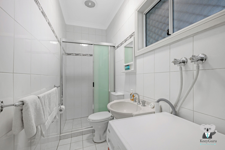 Others 2, Kozyguru| Cozy Granny Flat In Fairfield, Fairfield - East