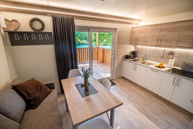 Others 4, Thermal Canopy Tree House With Riviera Tickets, Brežice