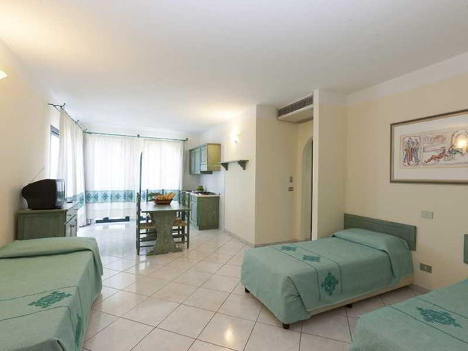 Bedroom 2, Residence Marina Palace, Nuoro
