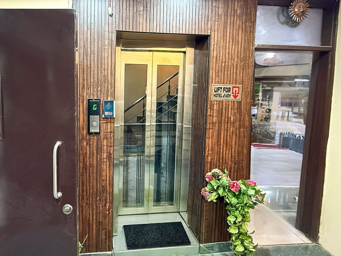 Exterior & Views, Hotel J Joy deluxe, Delhi