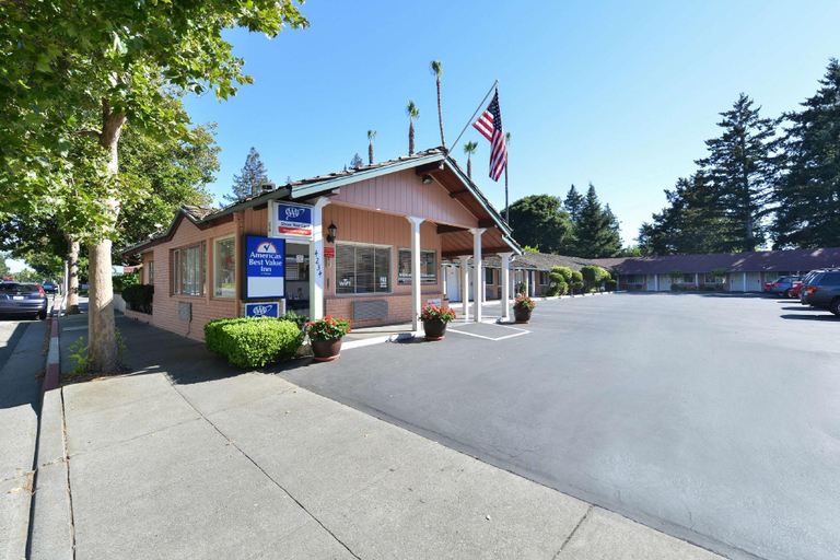 Exterior & Views 1, Americas Best Value Inn Sky Ranch, Santa Clara