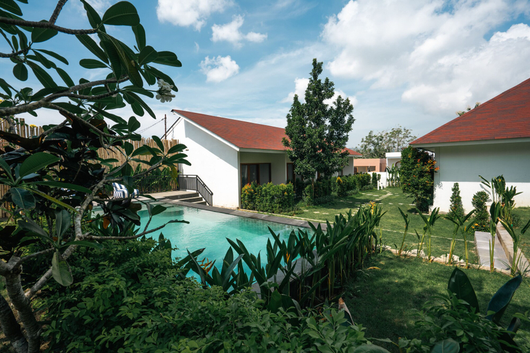 Others 3, Zena Surf Suite, Badung
