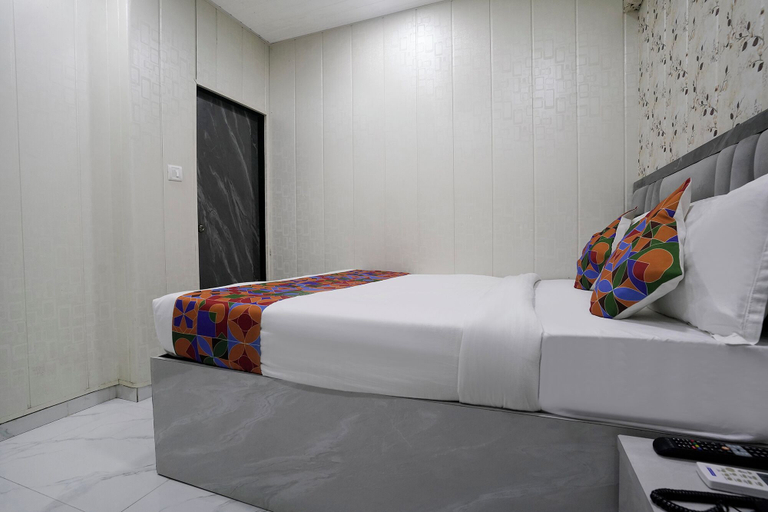 Bedroom 3, Fabhotel Hans Residency, Mumbai Suburban