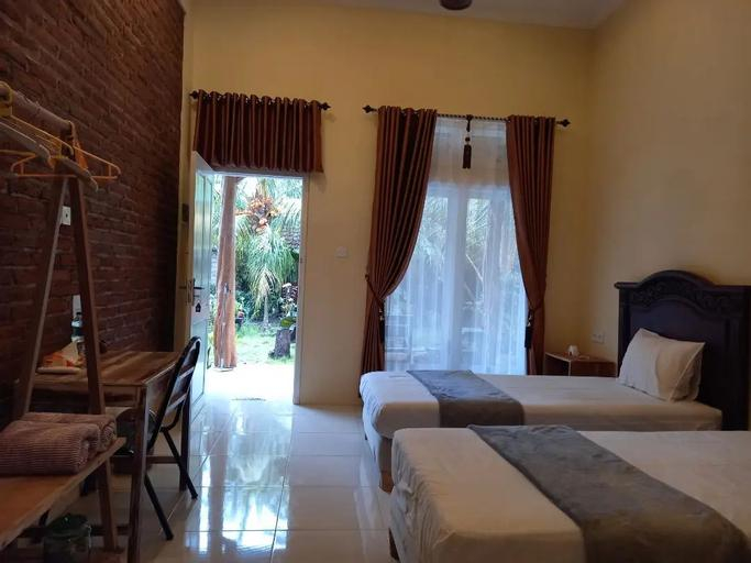 Bedroom 2, Teluk Biru Homestay, Banyuwangi