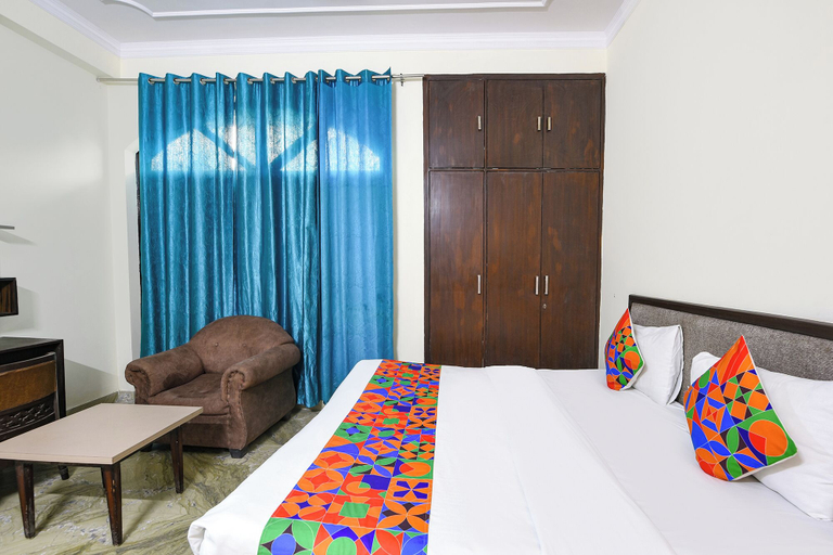 Bedroom 2, FabExpress The Eden Roc, Gautam Buddha Nagar