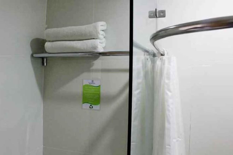 Bathroom 4