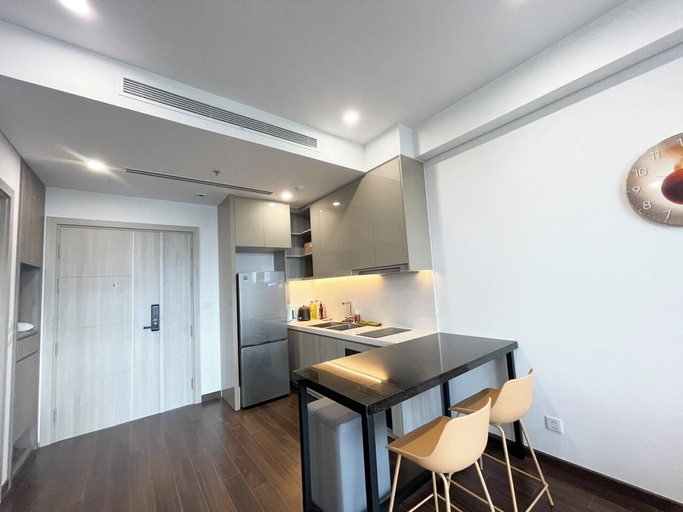 Dining Room 13