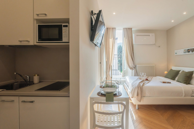 Others 5, MT Studio by Rent All Como by Rent all Como, Como