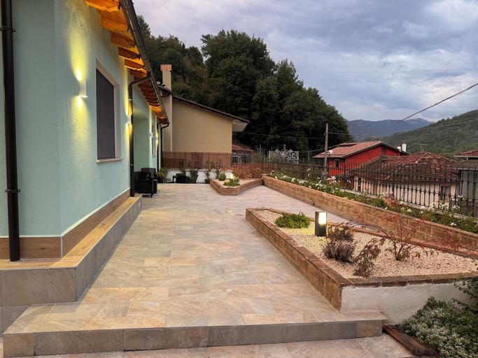 Exterior & Views 2, RG Maison, L'Aquila