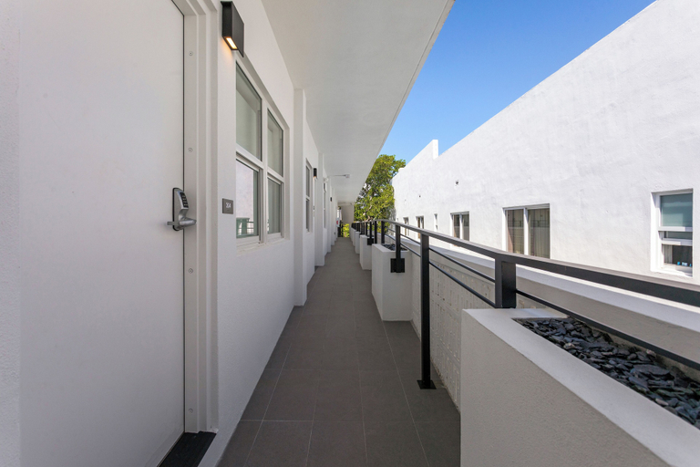Others 5, Casa SOBE, Miami-Dade