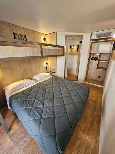 Bedroom 4, Première Classe Saint Malo - Saint Jouan des Guérets, Ille-et-Vilaine