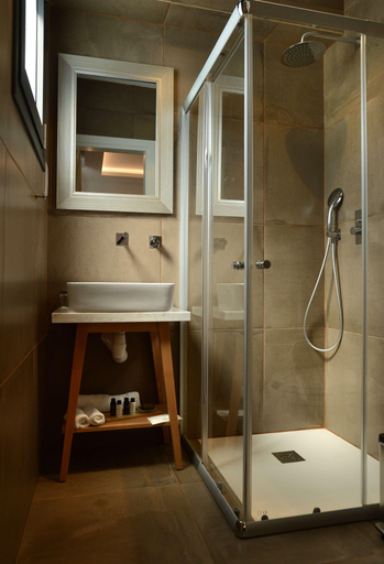 Bathroom 4, Hypnos Boutique Hotel