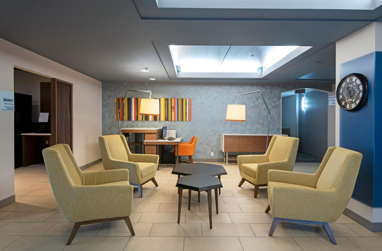 Public Area 2, Holiday Inn Express KAMLOOPS, Thompson-Nicola